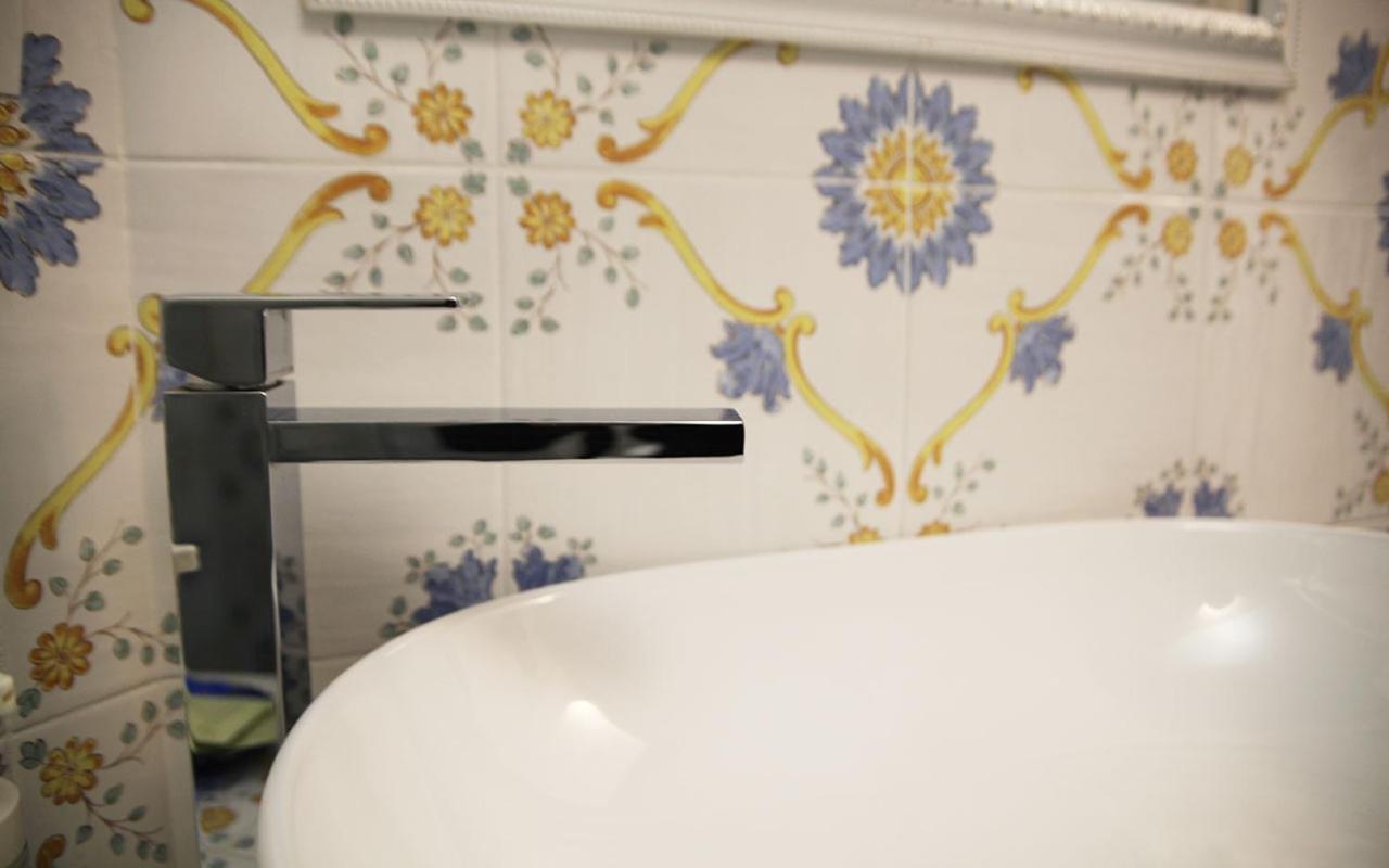 Domus Vilu Bed and Breakfast Nocera Superiore Exteriör bild