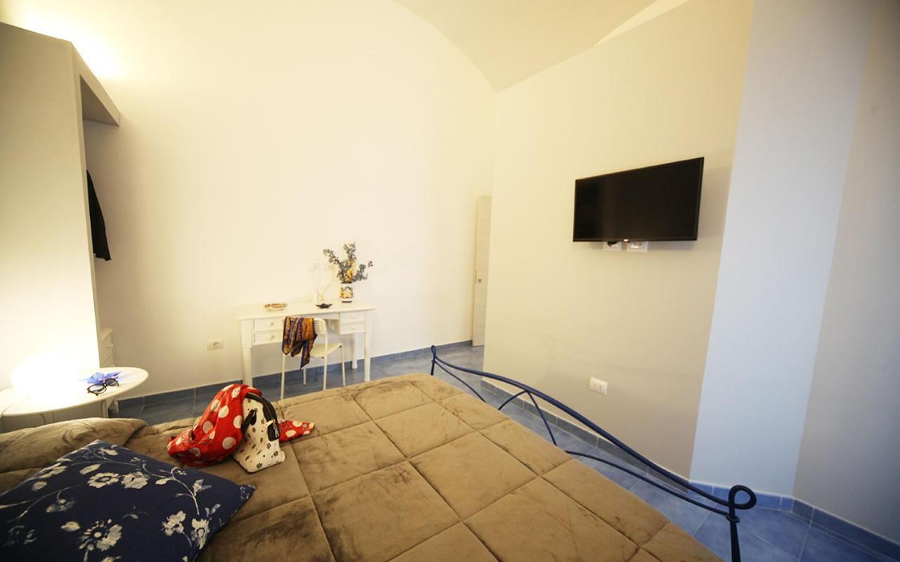 Domus Vilu Bed and Breakfast Nocera Superiore Exteriör bild